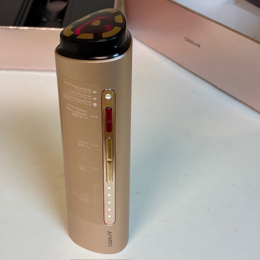AMIRO R3 Turbo Facial RF Skin Tightening Device - Picture 4 of 8